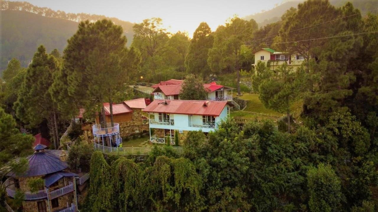 The Nature'S Green Resort, Bhimtal, Найнитал Экстерьер фото
